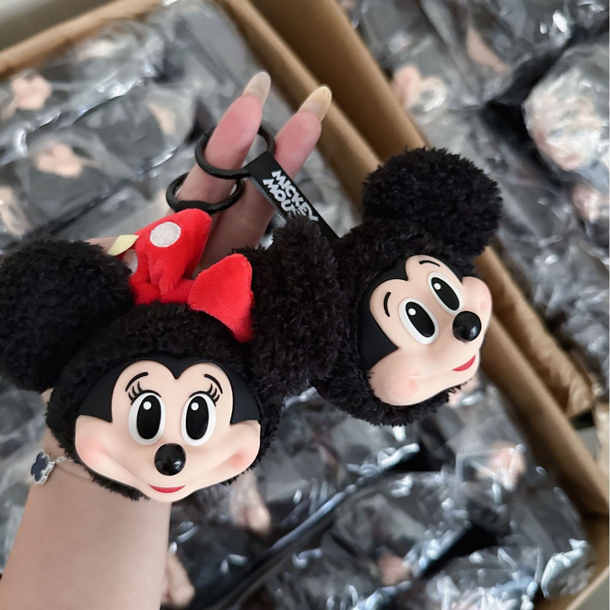 Mickey Minnie Plush Doll Keych - đánh giá và giá Anime Merchandise Keychains